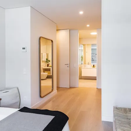 Ocean Living By Mp *