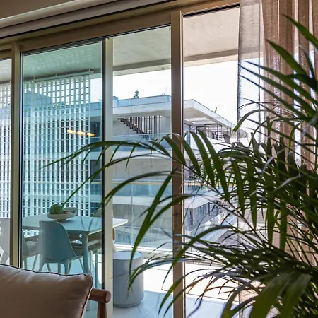 Ocean Living By Mp *