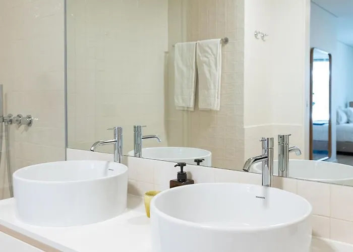 Ocean Living By Mp *