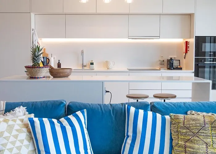 Ocean Living By Mp *